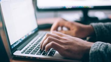 Τριετίες: Τα σημεία - κλειδιά των αυξήσεων στους μισθούς φέτος