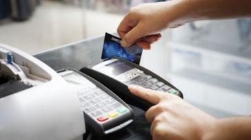 Υποχρεωτική διασύνδεση POS - ταμειακών μηχανών: 22 ερωτήσεις & απαντήσεις από την ΑΑΔΕ