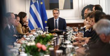 Ασκήσεις δημοσιονομικής ισορροπίας για την κυβέρνηση με τρεις παρεμβάσεις για την ακρίβεια