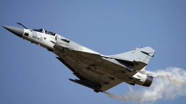 Τανάγρα: Εγκατάλειψη Μιράζ 2000-5 - Σώα η πιλότος χάρη στην ψυχραιμία της