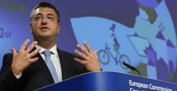 Ο νέος επίτροπος της Ελλάδας στην Κομισιόν o Απόστολος Τζιτζικώστας