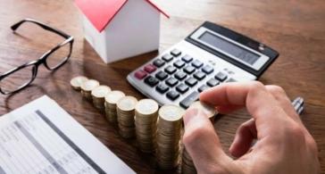 Πώς επηρεάζονται δάνεια και καταθέσεις από τις μειώσεις επιτοκίων της ΕΚΤ