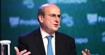 Handelsblatt: Η Ελλάδα μειώνει γρηγορότερα από κάθε άλλη χώρα της ευρωζώνης το δείκτη χρέους