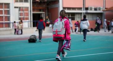 Δίωρες αθλητικές εκδηλώσεις αύριο στα σχολεία για την “Πανελλήνια Ημέρα Φιλάθλου”