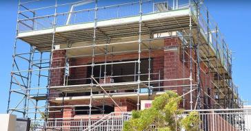 Σαντορίνη: 19χρονος έχασε τη ζωή του σε οικοδομή