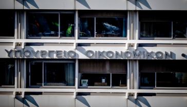 Στο ΥΠΕΘΟ ο Μητσοτάκης - Τα μηνύματα του πρωθυπουργού και τα στοιχήματα του Πιερρακάκη