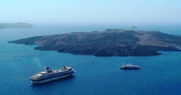 BBC για Σαντορίνη: Θα μπορούσε μια πανίσχυρη έκρηξη να καταστρέψει το ονειρικό ελληνικό νησί;