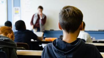 “Να μεριμνήσουν άμεσα οι Δήμοι για τη στέγαση των συναδέλφων εκπαιδευτικών”