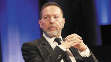 Στουρνάρας: “Εάν ξαναμοιράσει επιταγές ο πρωθυπουργός, θα πάμε πίσω στο 2010”