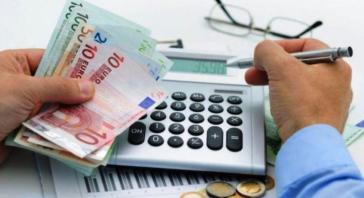 Επί τάπητος ενίσχυση στο εισόδημα, φόροι ενοικίων και τεκμήρια