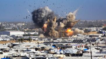 Στους 32 οι νεκροί από ισραηλινά πλήγματα στη Γάζα