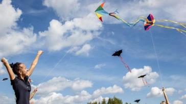 Πότε ανοίγει το Τριώδιο και πότε θα γιορτάσουμε Τσικνοπέμπτη και Καθαρά Δευτέρα