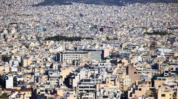 Ακίνητα: “Παράθυρο” για εκκρεμόττητες και ξεπάγωμα μεταβιβάσεων