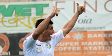 Στη Λάβα και ο Τζωρμπατζάκης 