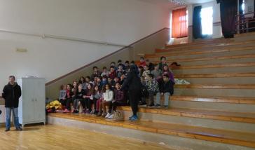 «Πάσα στα θρανία» 