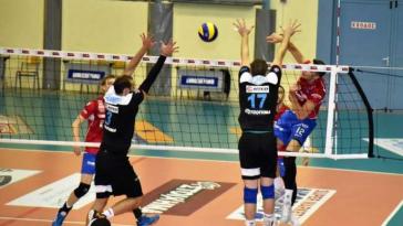 Καλή εμφάνιση και νίκη θέλει το «Πειρατικό»