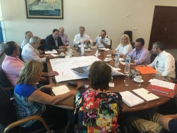 Έκτακτη σύσκεψη για το οδικό δίκτυο αεροδρομίου - Οίας  