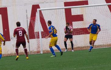 Τριάδα έμπειρων αθλητών στην Ελλάς Σύρου 