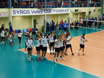 Το «Πειρατικό» έδειξε με το… καλημέρα άγριες διαθέσεις 