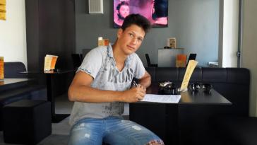 Στην Ελλάς Σύρου ο Μανώλης Μουλίδης 