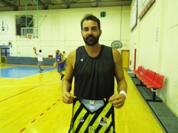 Είπε το… Ναι και παρέμεινε στον Άρη ο Μάκης Νικολαΐδης 