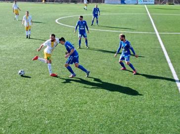 Φιέστα τίτλου για την Ελλάς Σύρου 