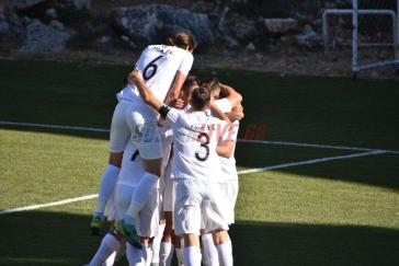 Τη δύναμή του έδειξε ο Άρης Πετρούπολης νίκησε 9-0 την Α.Ε. Βαθύλλου/Πανσαμιακός