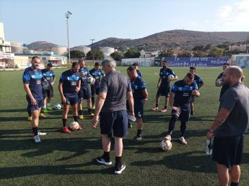 Ξεκίνημα με όνειρα για την Ελλάς Σύρου 