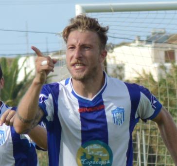 Μεταγραφική υπέρβαση από Ελλάς Σύρου 