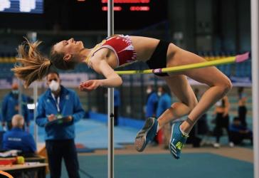 Στο Portarathlon και η Laura Van den Brande