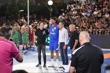 Παρέλαση διασημοτήτων στη μεγάλη γιορτή του μπάσκετ 