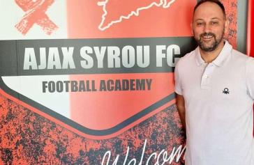 “Τέλος” ο Χρήστος Πελέκης από τον Αίαντα Σύρου 