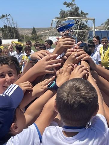 Χαμόγελα, χαρά και παιχνίδι από τις ακαδημίες της Πάρου 