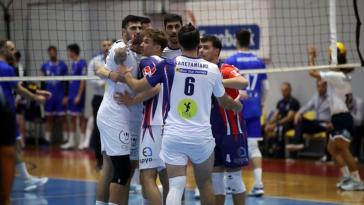 Με Φλοίσβο εντός αγωνίζεται ο Φοίνικας Σύρου 