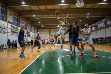 Τον... βύθισε ακόμη περισσότερο