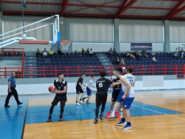 Νίκησαν στην Τήνο και έκλεισαν θέση στο final four οι παίδες του ΑΟ Ερμούπολης 