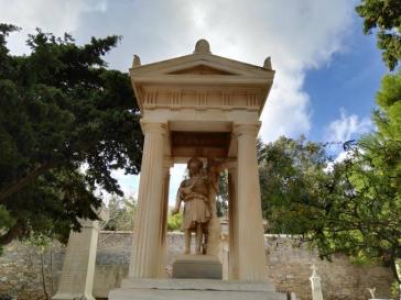 Παρότρυνση για άμεσες ενέργειες διάσωσης των ταφικών μνημείων