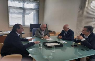 Δήμαρχος και Έπαρχος Θήρας για τους νεφροπαθείς της Σαντορίνης