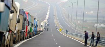 ΣΕΡΡΕΣ: Αυξημένη από νωρίς το πρωί η κίνηση των αυτοκίνητων στο τελωνείο του Προμαχώνα