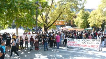 Μαζική διαμαρτυρία μαθητών στη Λάρισα 