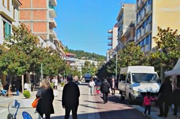 Από το «κλείδωμα» της οικονομίας στο «click away» και..κλείσαμε