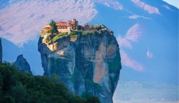 Κάτι κινήθηκε το καλοκαίρι