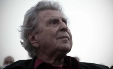 “Τον αντρειωμένο μην τον κλαις” στο τελευταίο αντίο