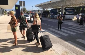 ΠΙΝ: Σε ικανοποιητικά επίπεδα η τουριστική περίοδος ’21 παρά την μείωση των αφίξεων 