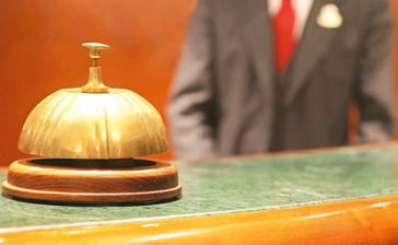 «Στενάζει» ο τουρισμός στη σκιά της πανδημίας