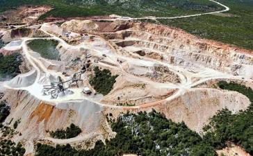 Επανέρχεται το θέμα των 16 γεωτρήσεων για το χρυσό 