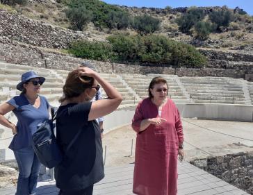 Αυτοψία σε μνημεία των Δυτικών Κυκλάδων και προγραμματισμό νέων έργων από την Υπουργό Πολιτισμού Λ. Μενδώνη