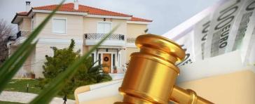 Πάτρα: Ζευγάρι συνταξιούχων εγγυήθηκε για «φίλο» και χάνει την περιουσία του σε πλειστηριασμούς τα Χριστούγεννα