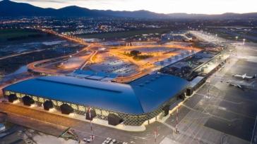 Επιπλέον 1,9 εκατ. διεθνείς αεροπορικές αφίξεις πέτυχε η Ελλάδα