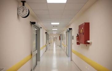 Χρόνοι αναμονής στα Επείγοντα και απογευματινά ραντεβού από το κινητό